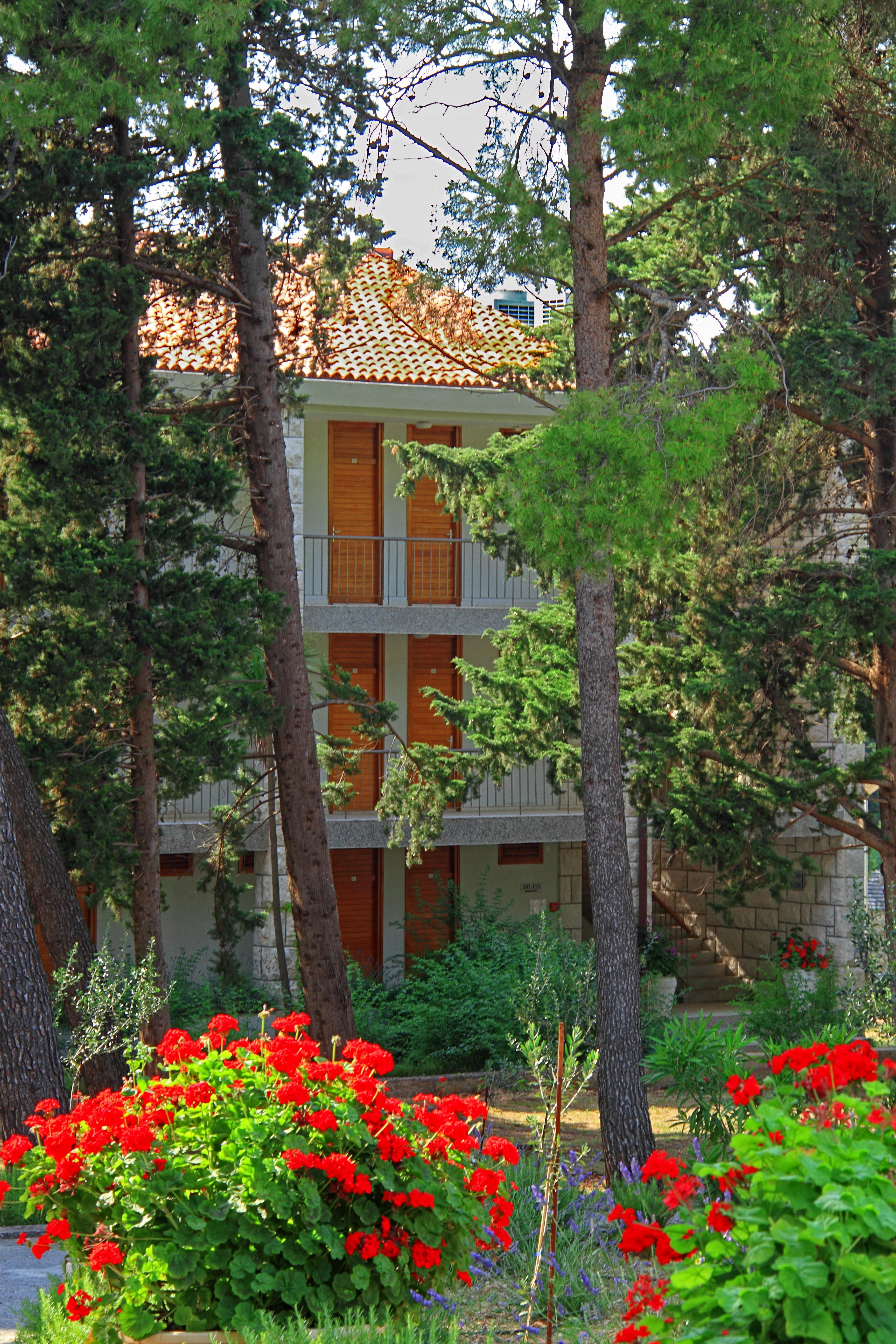 Aminess Vival Casa Velaris Hotel Supetar Exterior photo