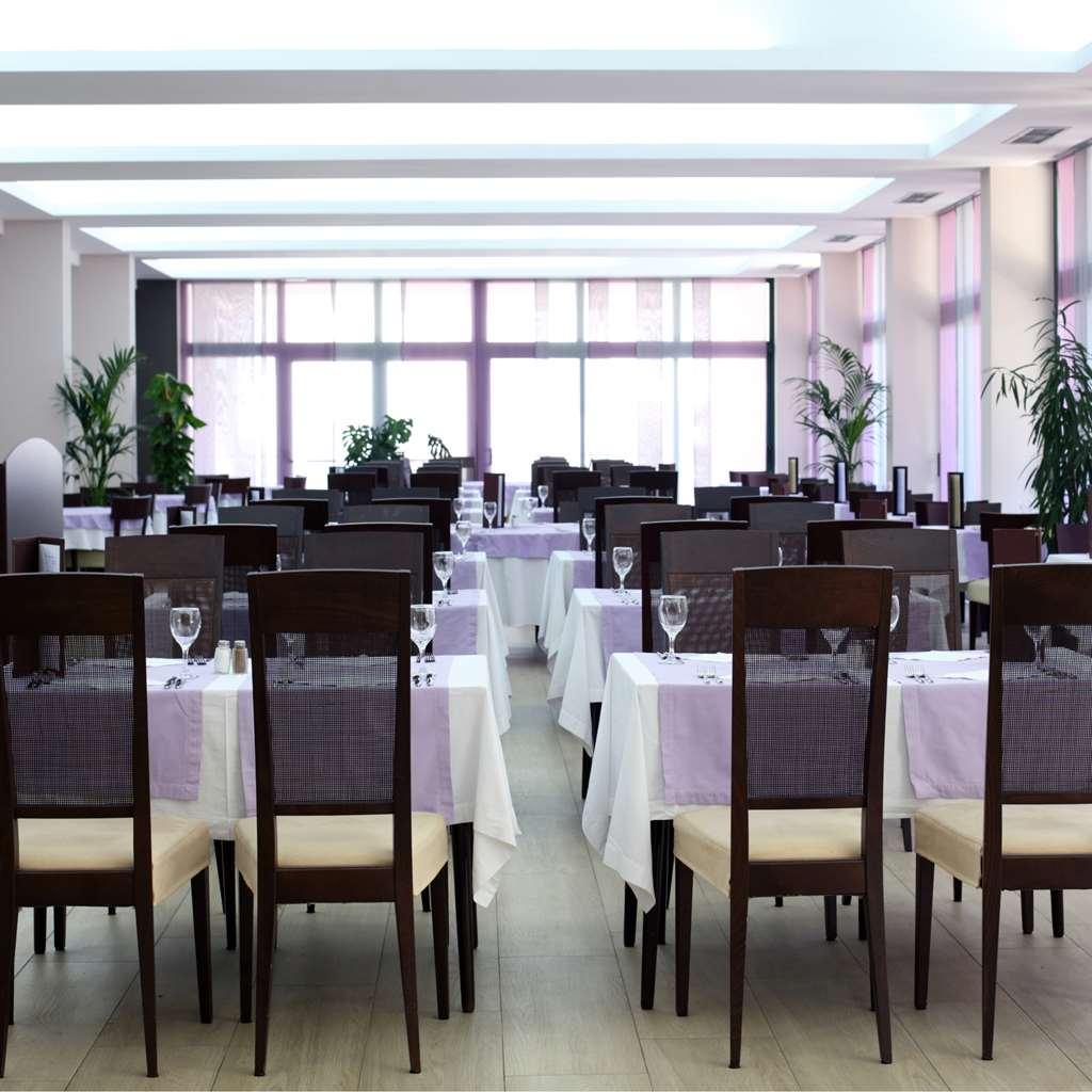 Aminess Vival Casa Velaris Hotel Supetar Restaurant photo