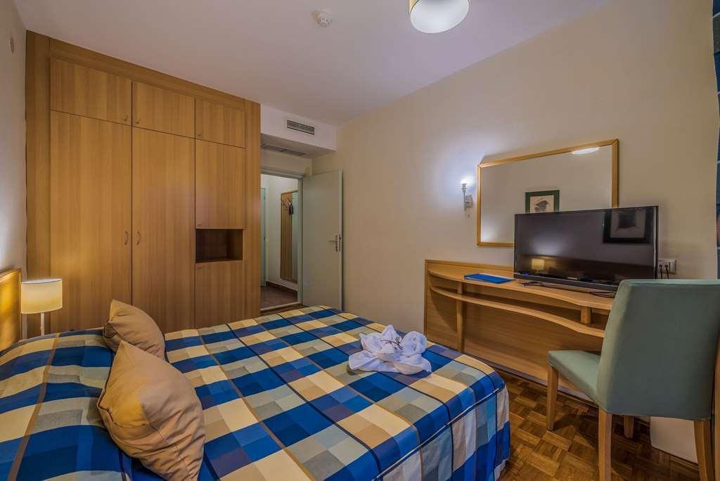 Aminess Vival Casa Velaris Hotel Supetar Room photo
