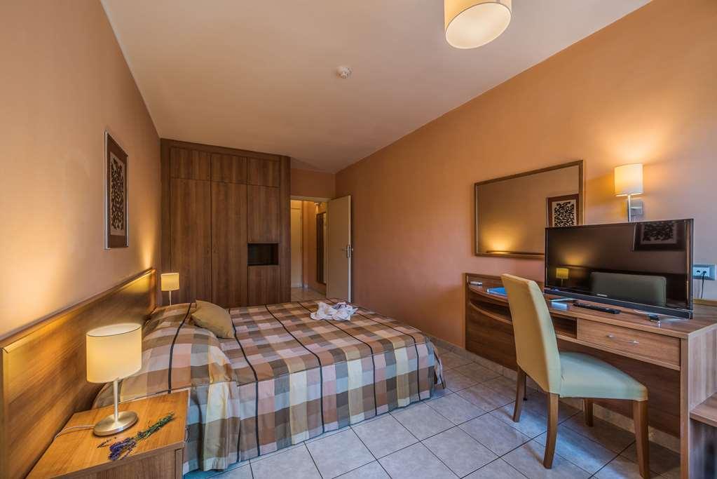 Aminess Vival Casa Velaris Hotel Supetar Room photo