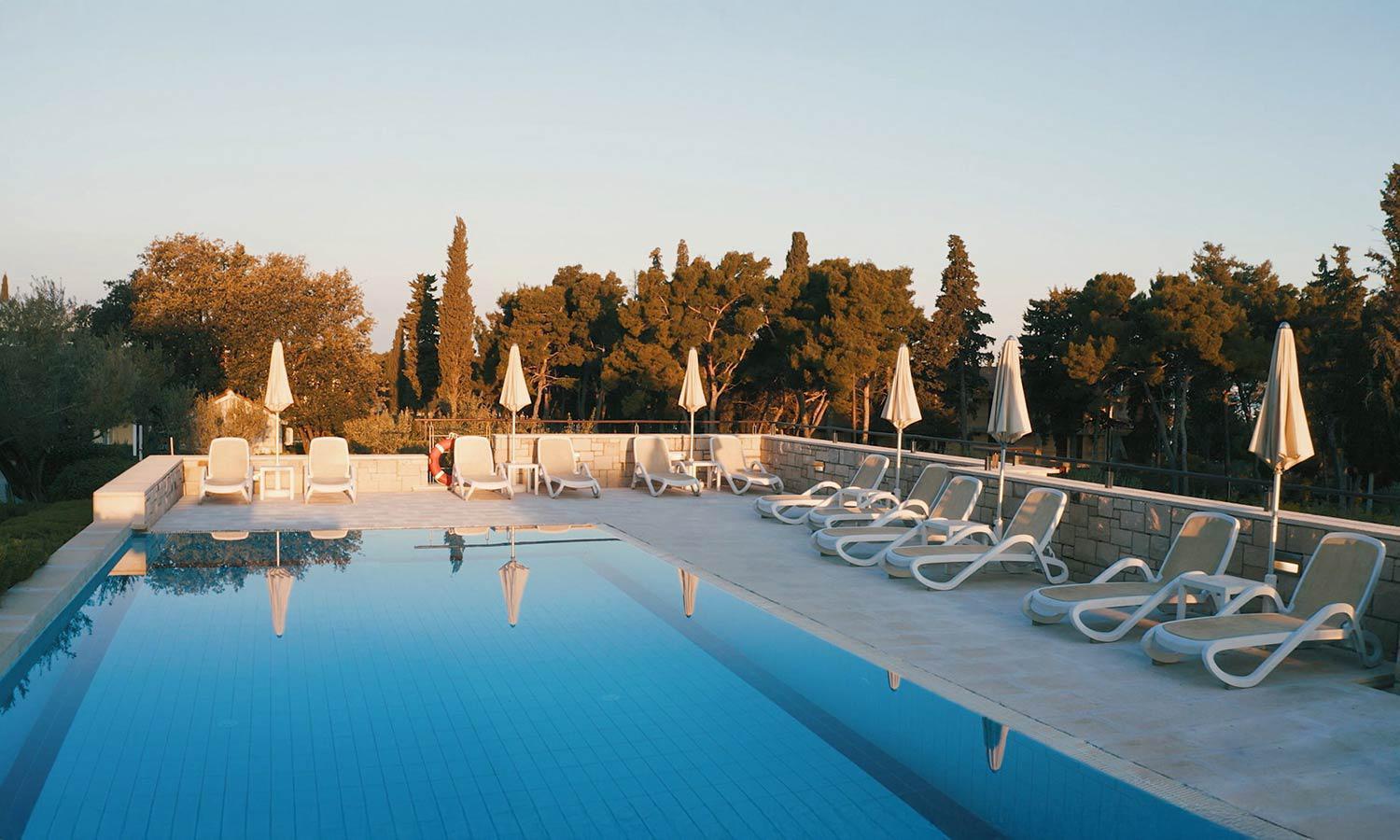 Aminess Vival Casa Velaris Hotel Supetar Exterior photo