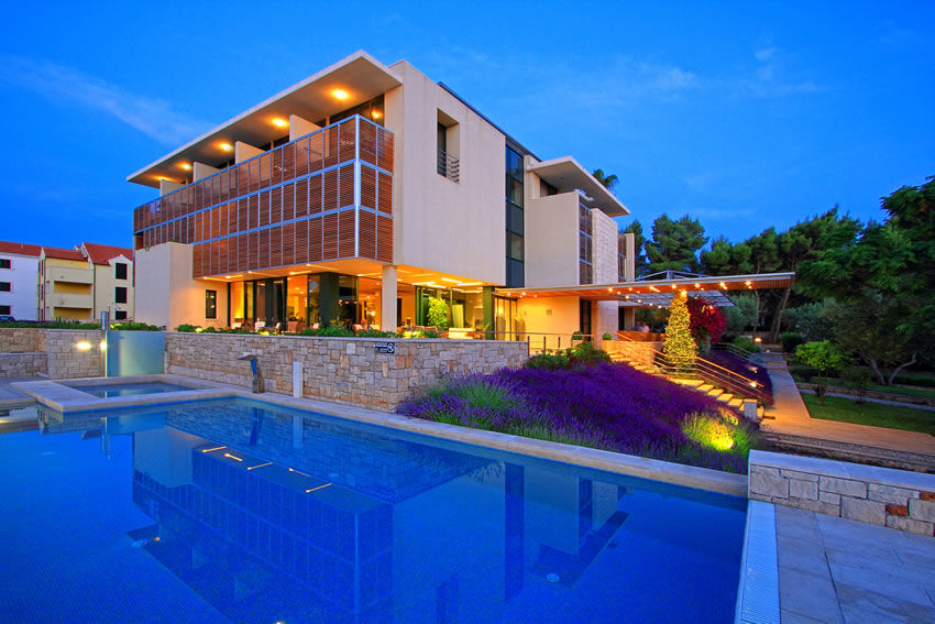 Aminess Vival Casa Velaris Hotel Supetar Exterior photo
