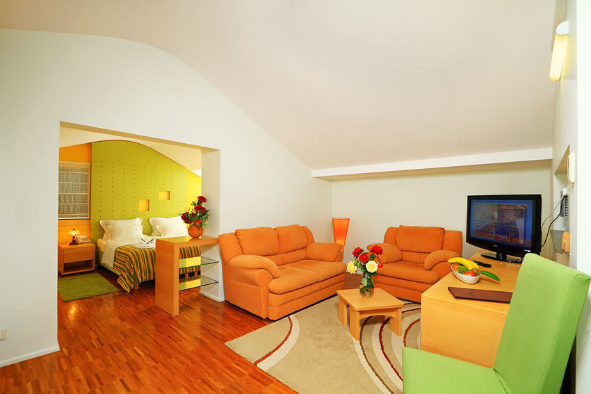 Aminess Vival Casa Velaris Hotel Supetar Exterior photo